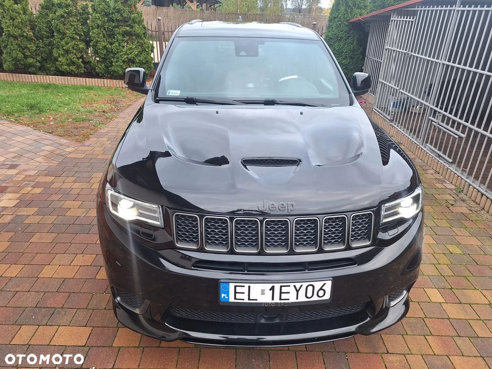 Jeep Grand Cherokee - 18