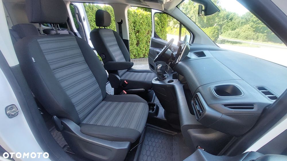 Opel Combo - 29