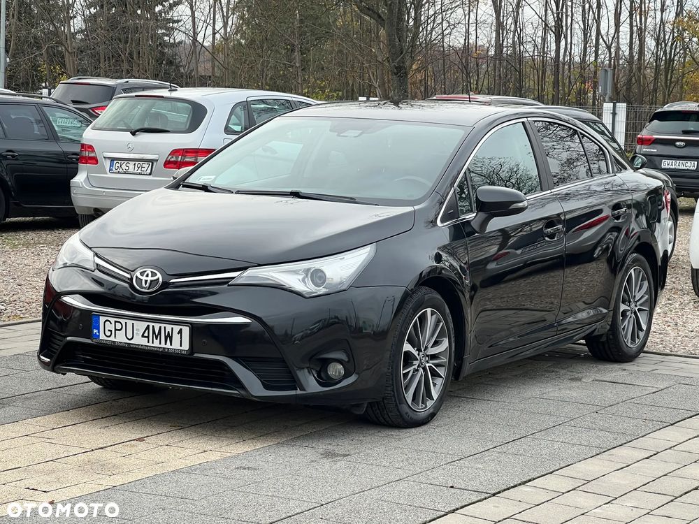 Toyota Avensis 2.0 D-4D Prestige - 2