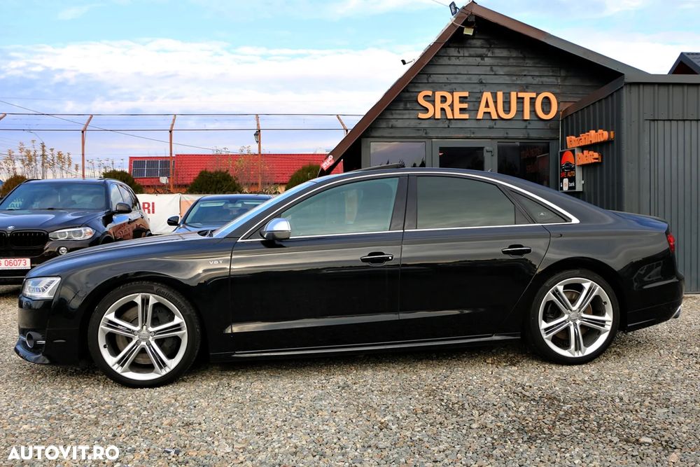 Audi S8 - 5