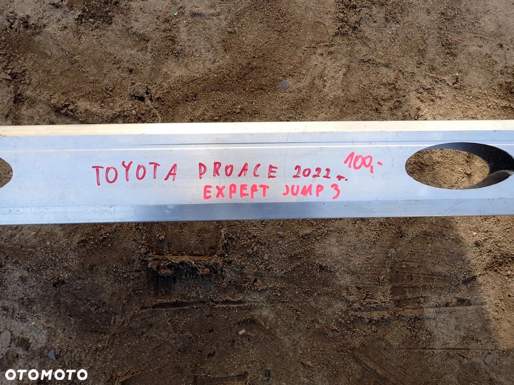 TOYOTA PROACE 2022 EXPERT JUMPY BELKA ZDERZAKA TYŁ TYLNA - 2