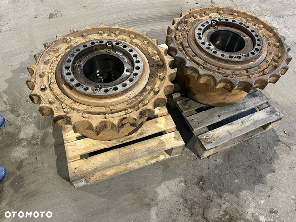 Zwolnica FAT500C565 do spychacza Liebherr PR732 L Final Drive