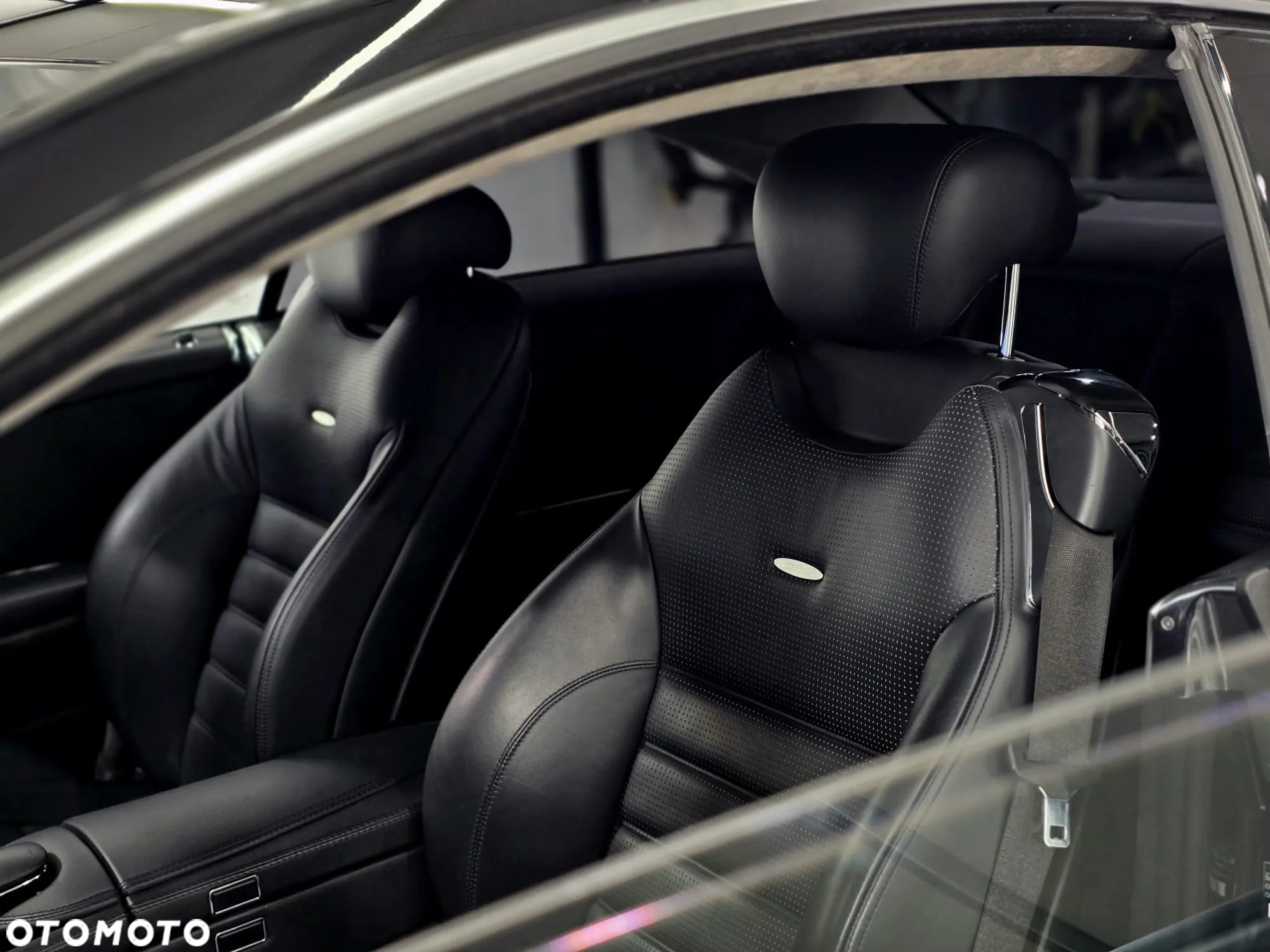 Mercedes-Benz CL 63 AMG 7G-TRONIC - 2