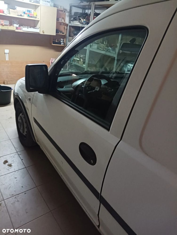 Opel COMBO - 2