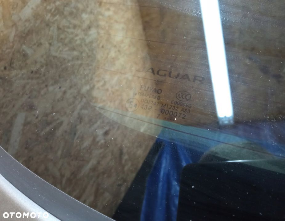 KLAPA TYLNA TYŁ JAGUAR F-PACE X761 CORRIS GREY LKH - 4