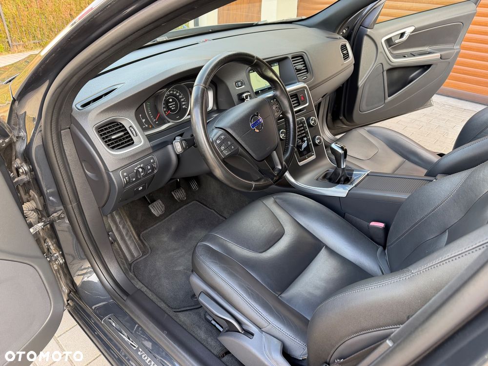 Volvo V60 D2 Drive-E Kinetic - 23