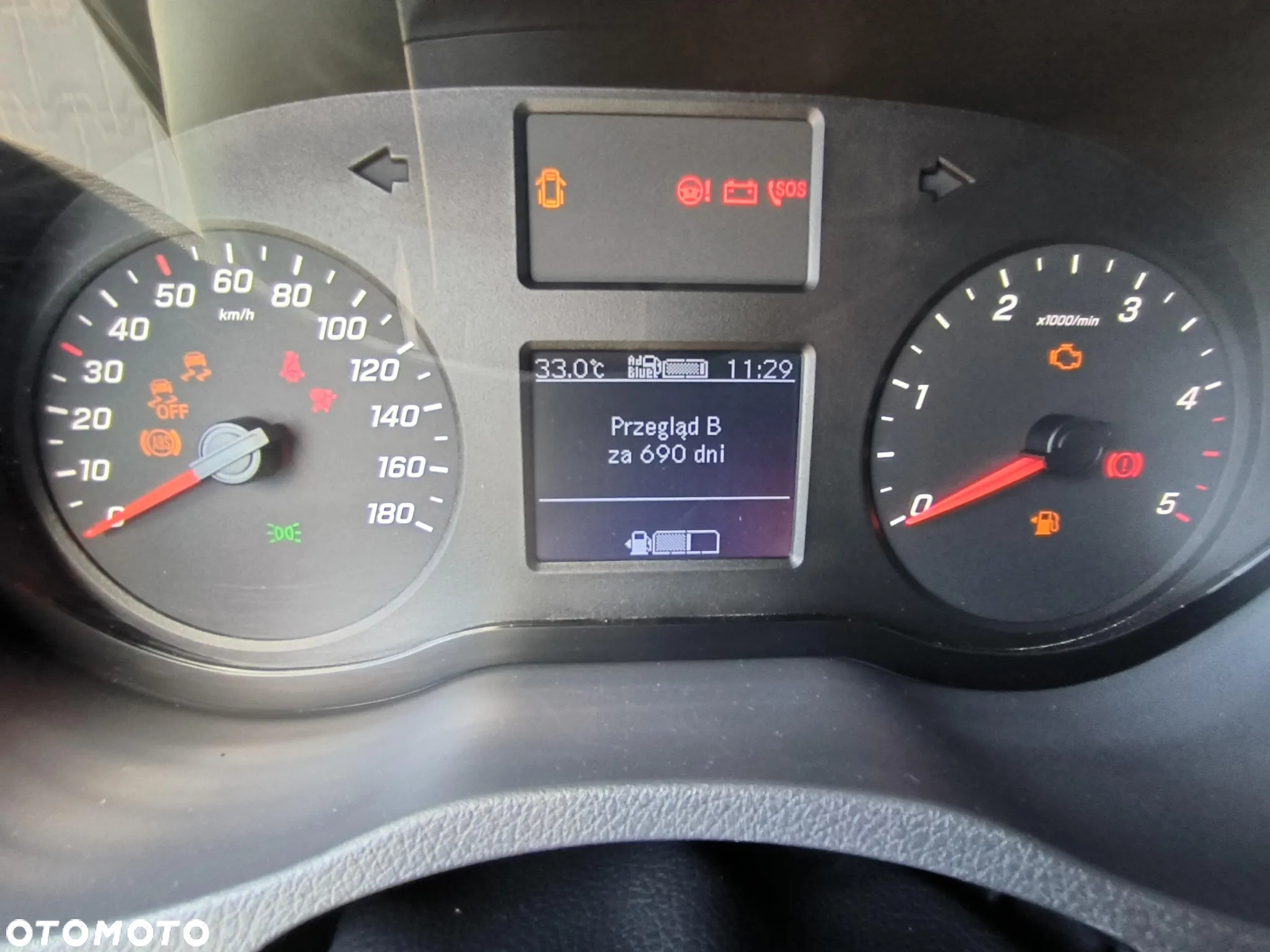 Mercedes-Benz Sprinter - 16