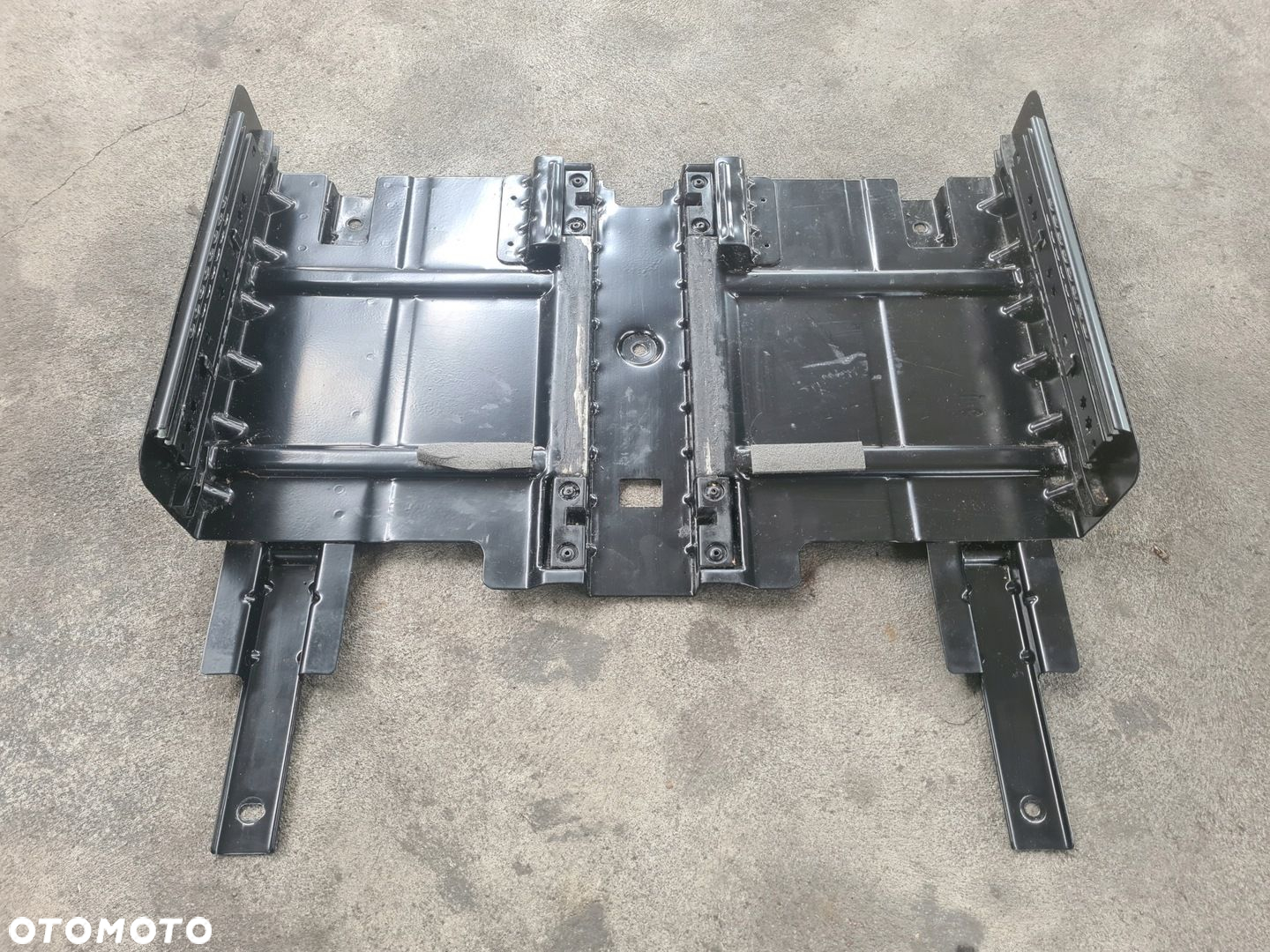 SZUFLADA SZYNY MOCOWANIE LODÓWKI FORD F-MAX 500 TRUCKS EURO 6 - 2