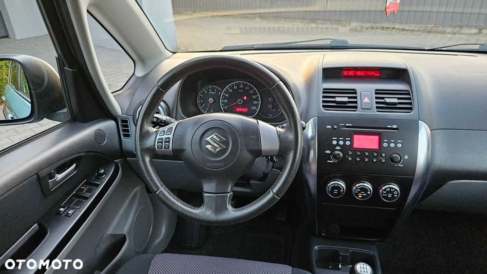 Suzuki SX4 - 19