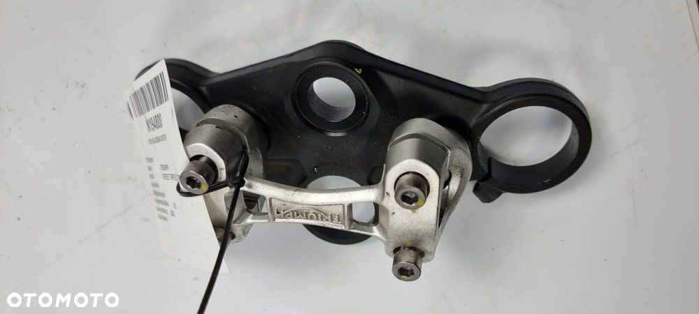 Półka górna motor Triumph Street Triple 765 RS 2020r. - 5