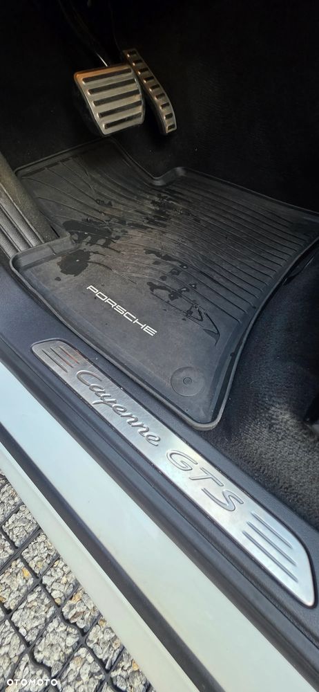 Porsche Cayenne GTS Tiptronic S - 26