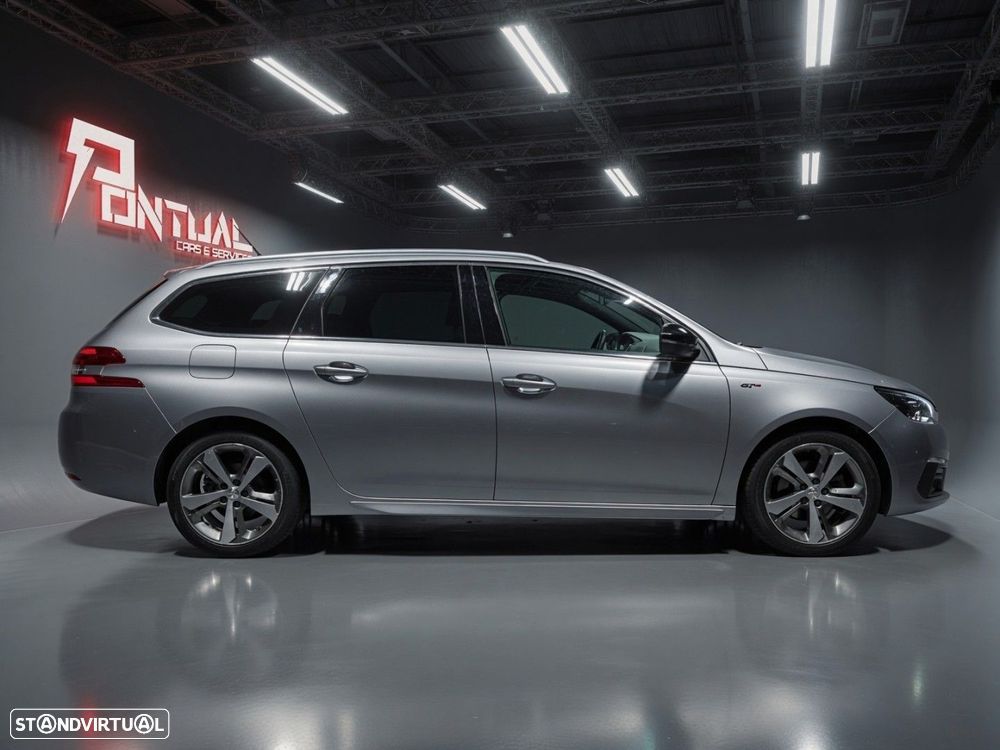 Peugeot 308 SW 1.5 BlueHDi GT EAT8 - 28