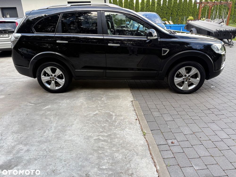 Chevrolet Captiva 2.0 4WD 7 Sitzer LT Exclusive - 4