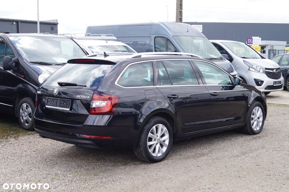 Skoda Octavia - 12