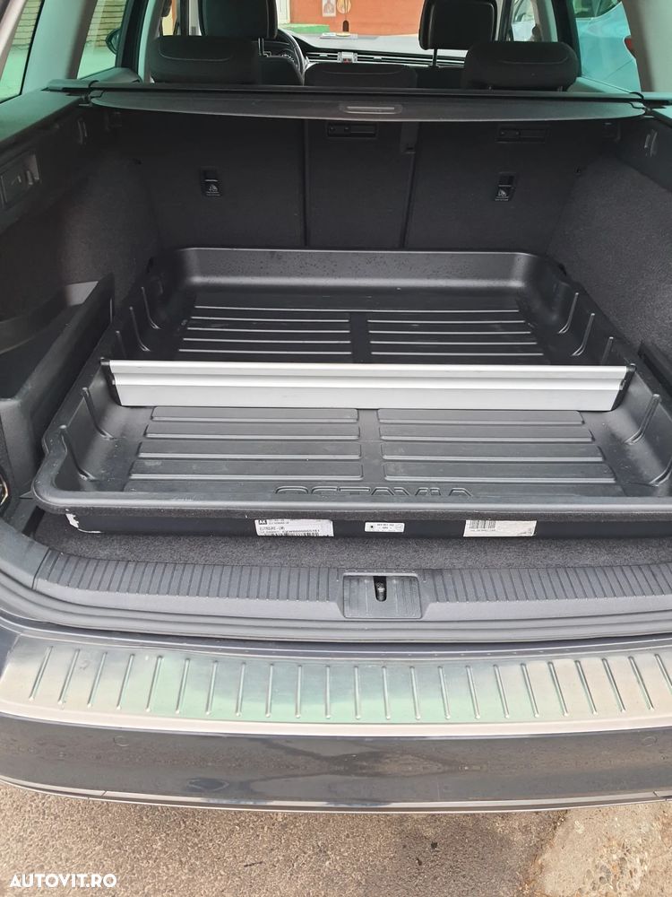 Volkswagen Passat - 31