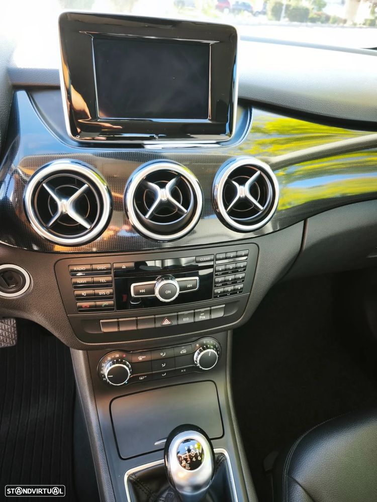 Mercedes-Benz B 200 CDi BlueEfficiency - 12