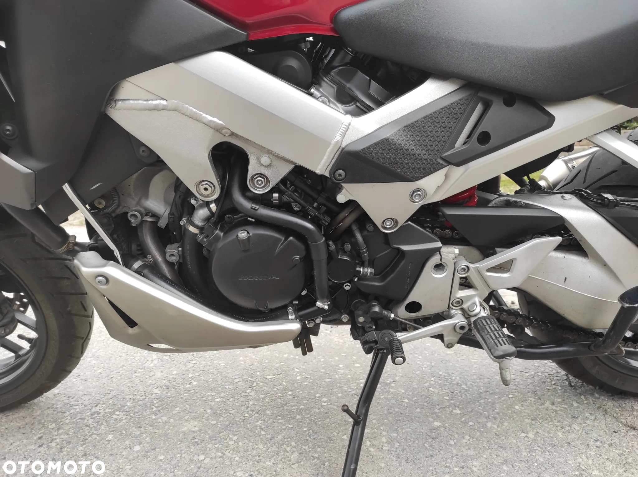 Honda VFR - 10