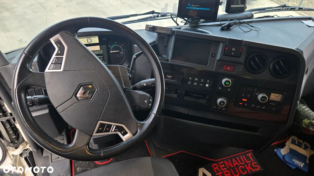 Renault T520 - 9