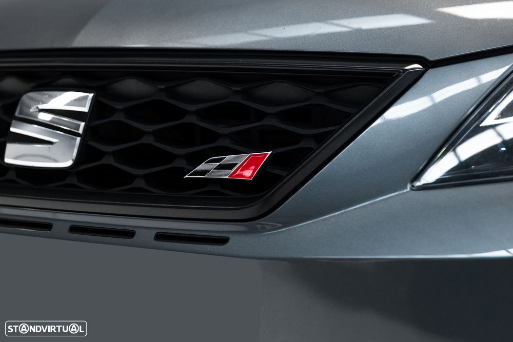 SEAT Leon SC 2.0 TSI S&S DSG Cupra 300 - 19