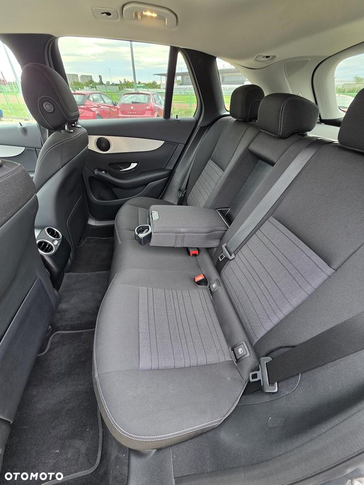 Mercedes-Benz GLC 200 d 4-Matic - 14