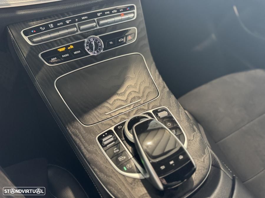 Mercedes-Benz E 220 d AMG 7L - 15