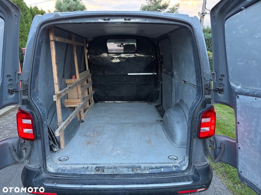 Volkswagen Transporter L1H1 DSG - 9