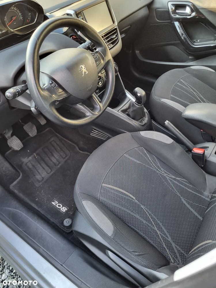 Peugeot 208 1.4 VTi Active - 16