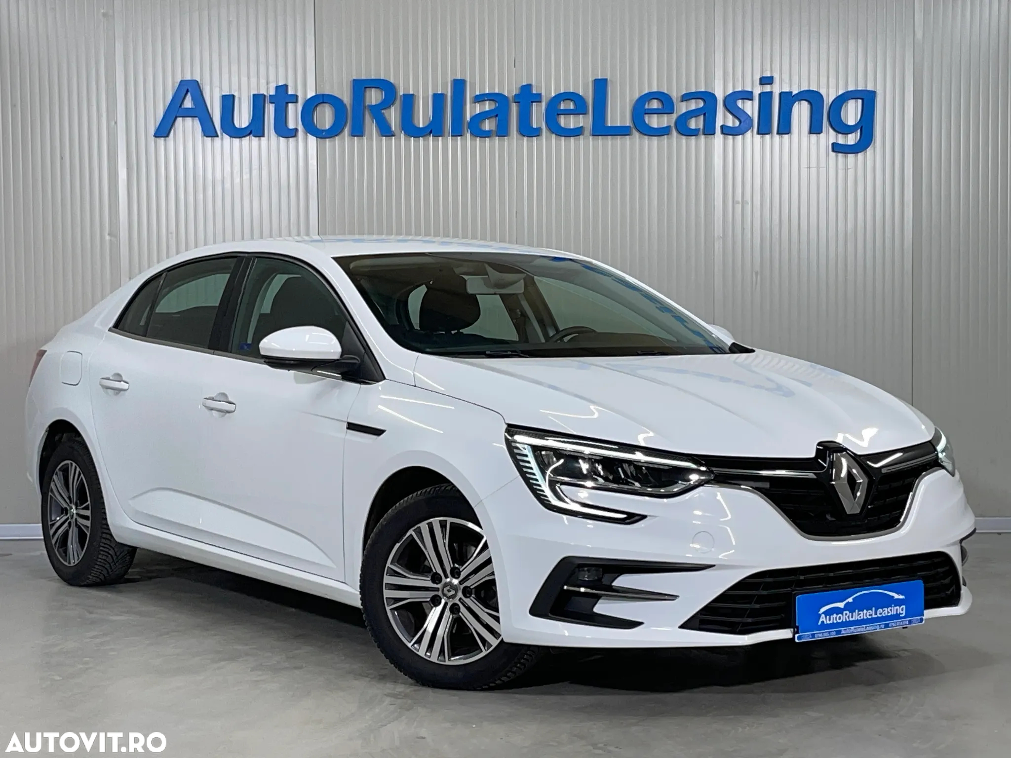 Renault Megane TCe 140 GPF Equilibre - 2