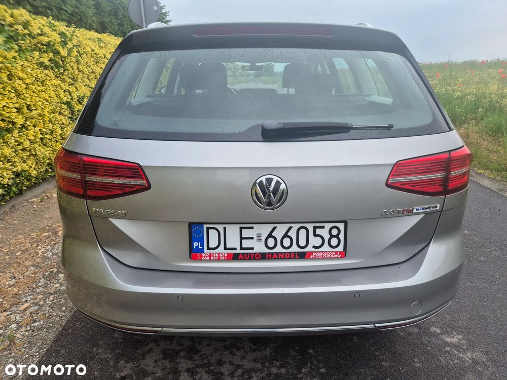 Volkswagen Passat 2.0 TDI SCR (BlueMotion Technology) Comfortline - 5