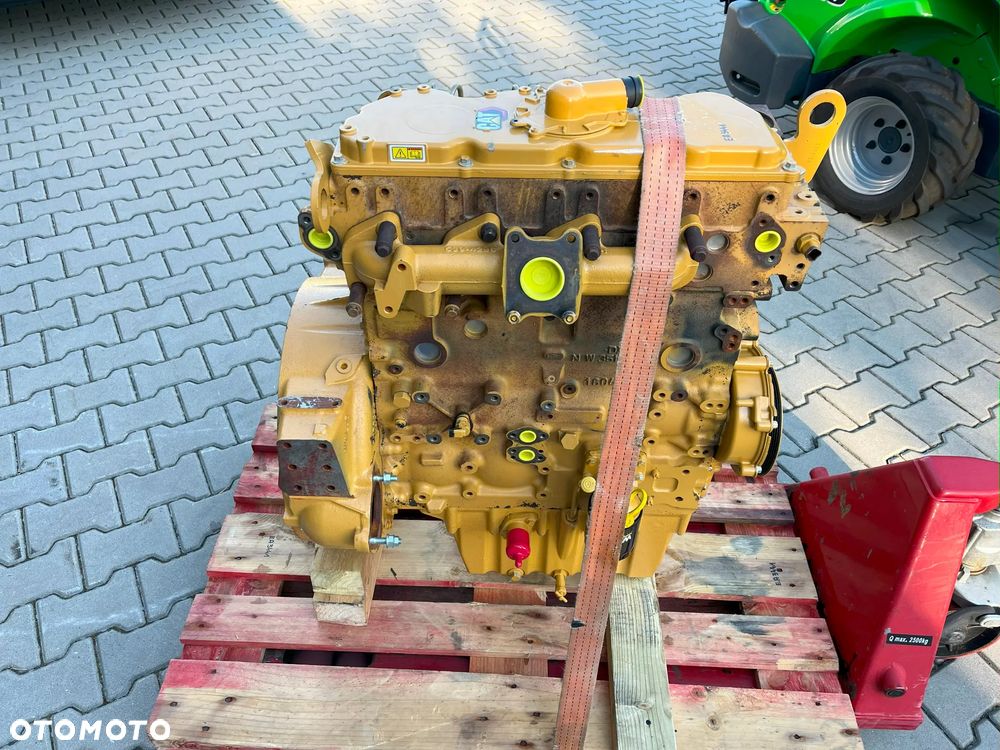 Silnik Cat Caterpillar c4.4 perkins 44   22000zł netto - 16