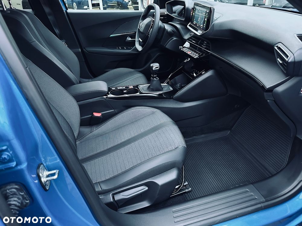 Peugeot 2008 1.2 PureTech Allure Pack S&S - 17