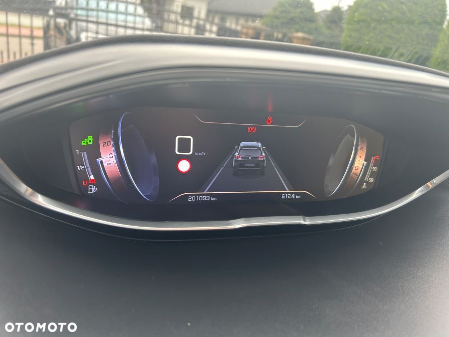 Peugeot 5008 ver-bluehdi-150-stop-start-allure - 26