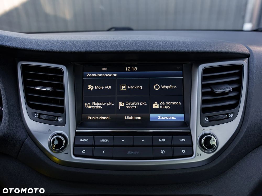 Hyundai Tucson blue 1.7 CRDi 2WD DCT Premium - 35