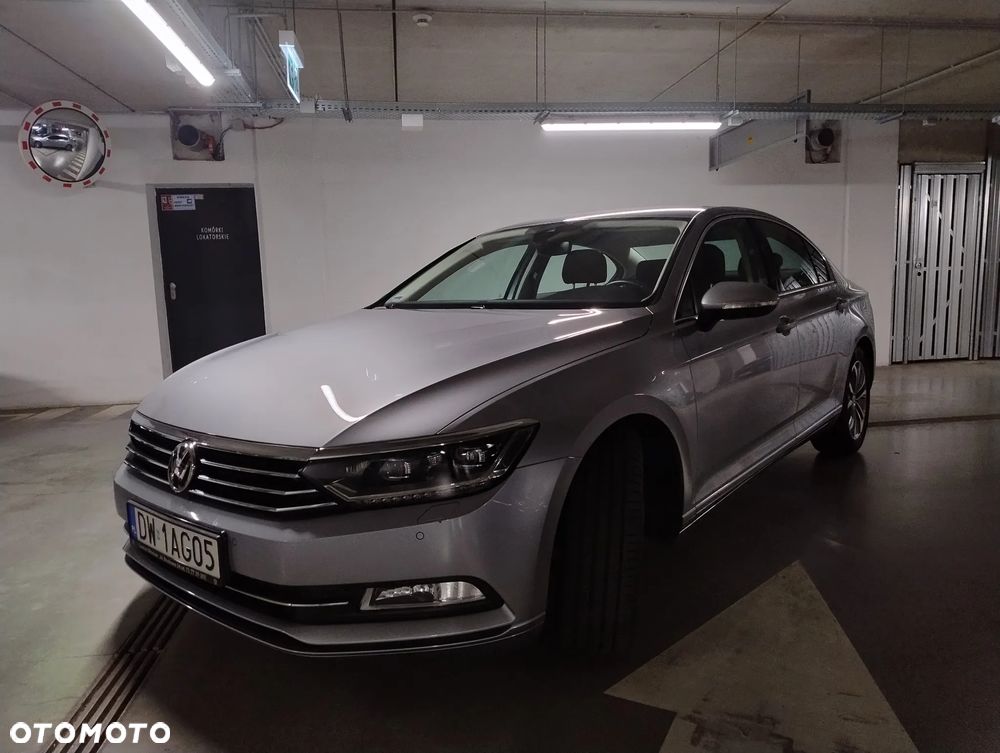 Volkswagen Passat 1.8 TSI BMT Comfortline - 3