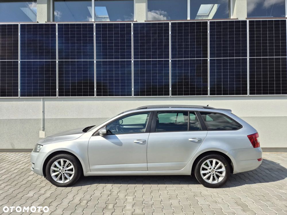 Skoda Octavia - 2