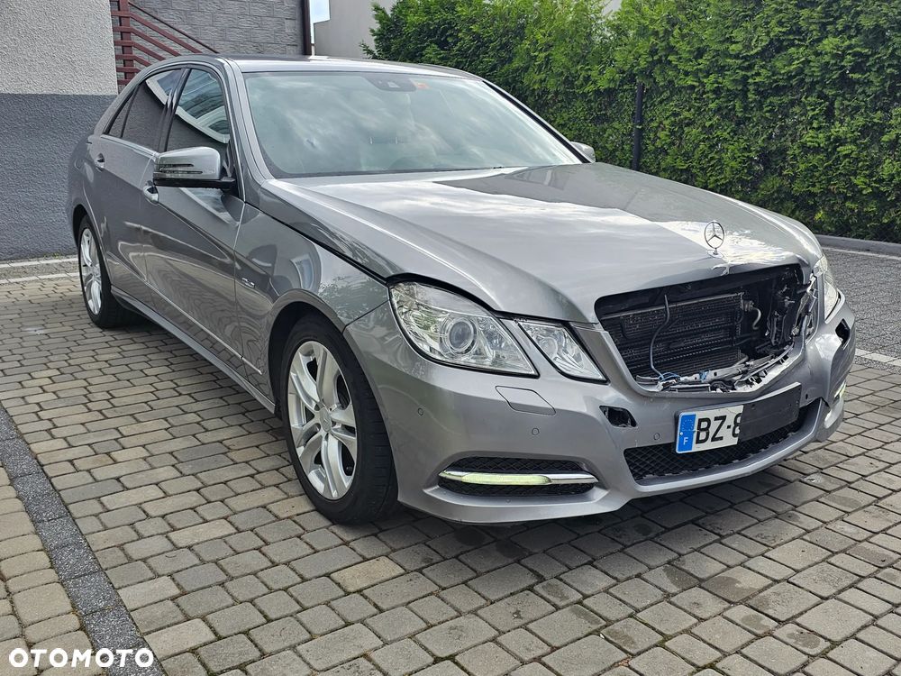 Mercedes-Benz Klasa E 200 BlueTEC Avantgarde - 25