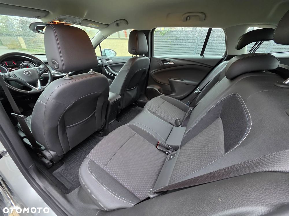 Opel Astra - 20