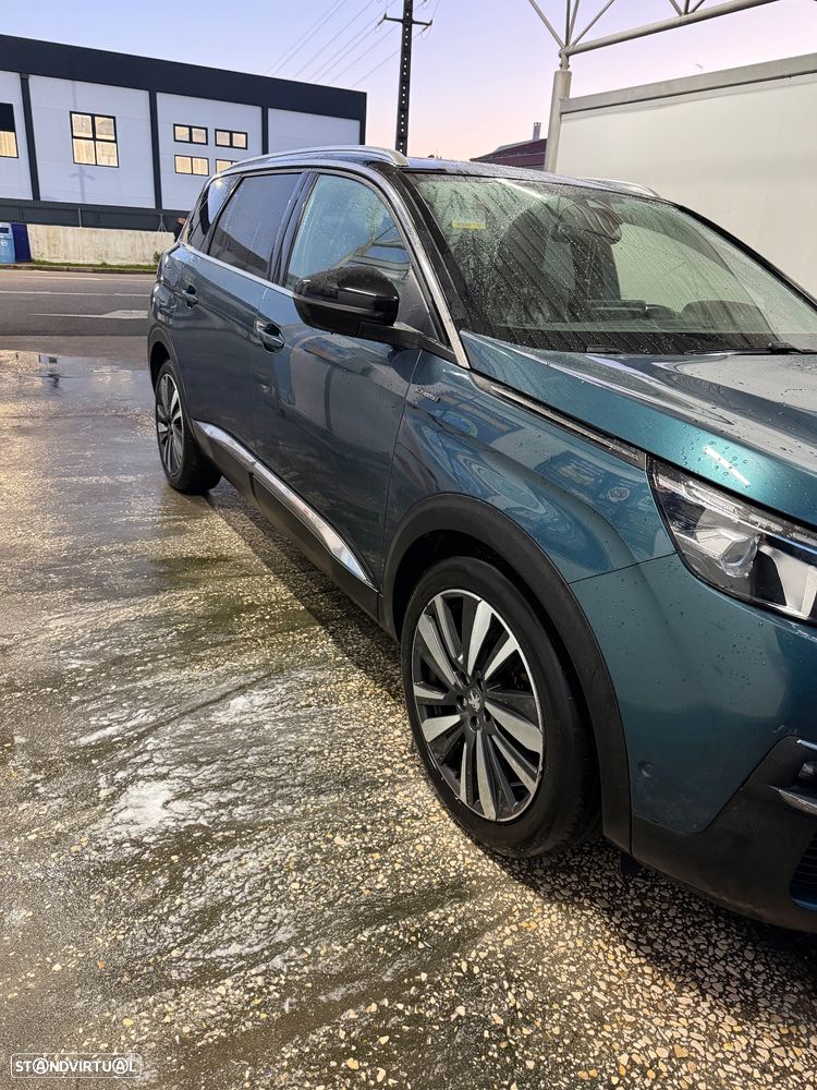 Peugeot 5008 - 5