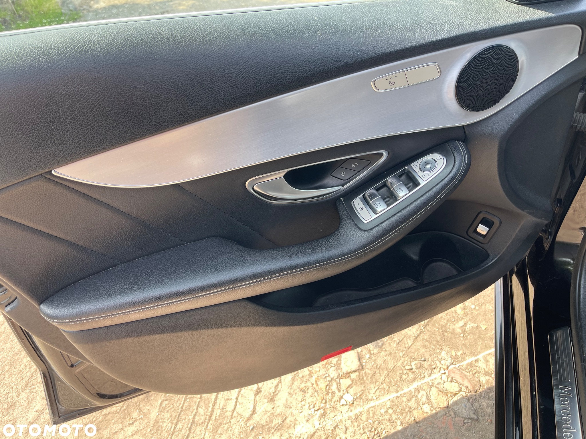 Mercedes-Benz Klasa C 220 d T 9G-TRONIC AMG Line - 28