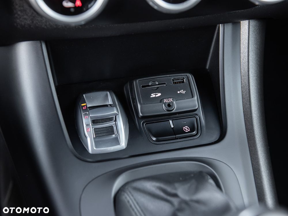 Alfa Romeo Giulietta 1.4 TB MultiAir Progression TCT - 25