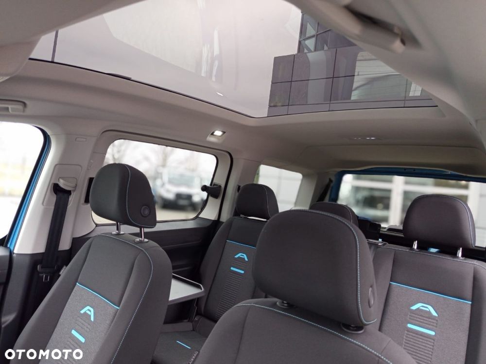 Ford Tourneo Connect Grand - 19