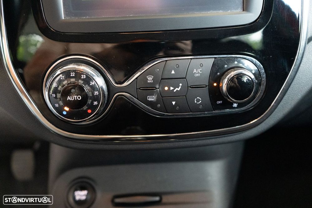 Renault Captur 0.9 TCE Exclusive - 21