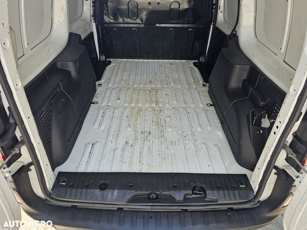 Renault Kangoo 1.5 dCI Expression - 11