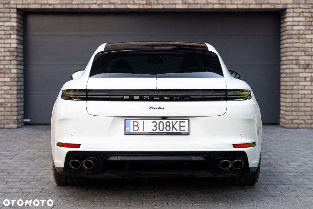 Porsche Panamera Turbo E-Hybrid PHEV - 10