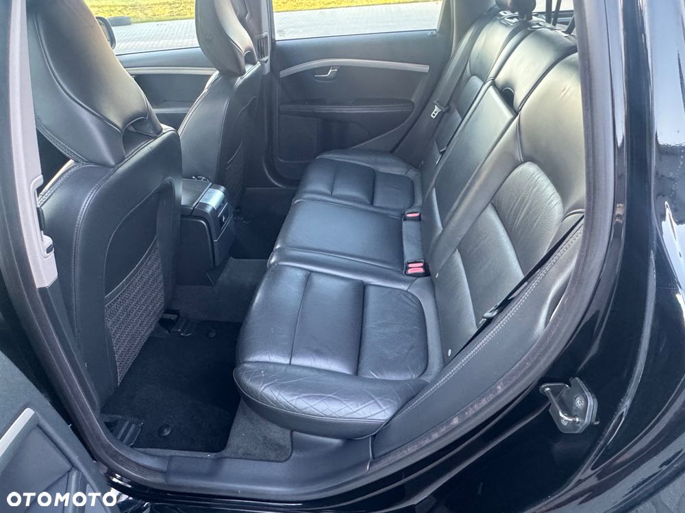 Volvo XC 70 D5 AWD Geartronic Summum - 26