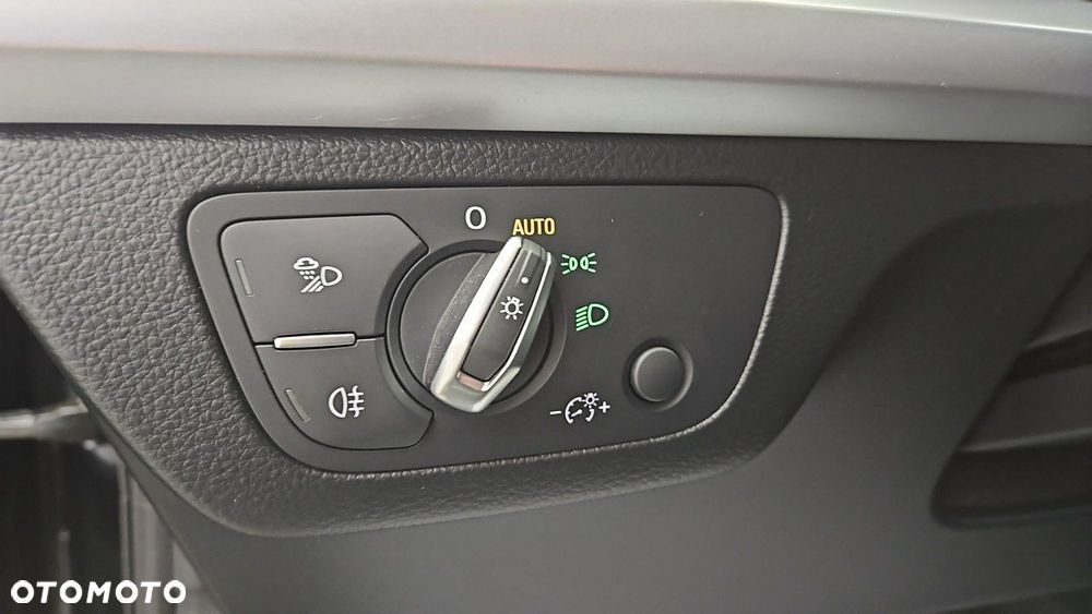 Audi Q5 35 TDI mHEV S tronic - 17