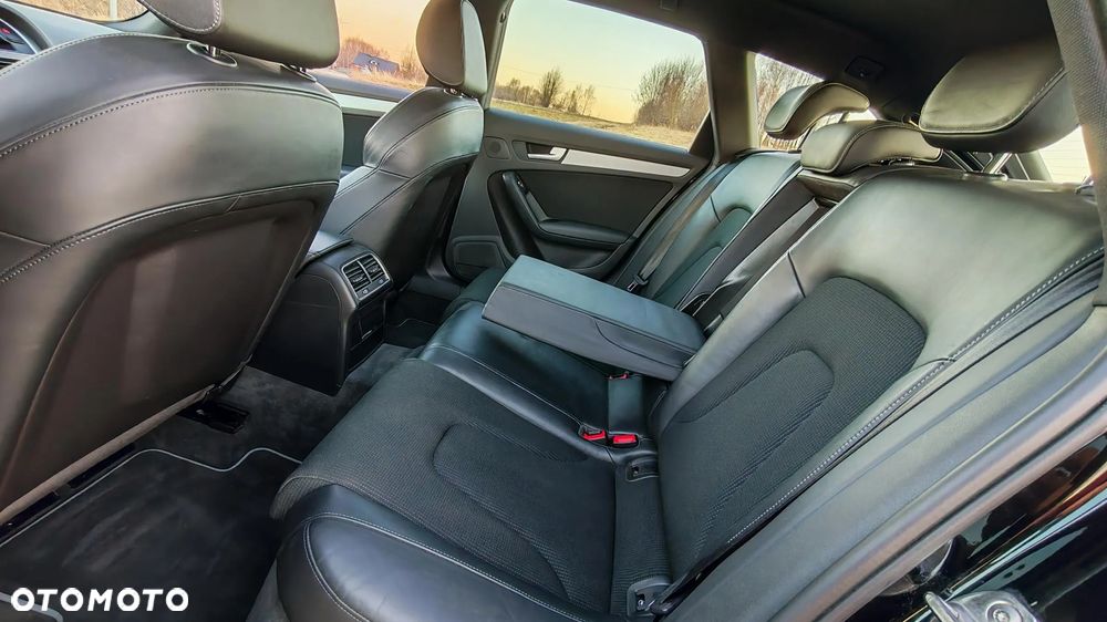 Audi A4 Avant 2.0 TDI DPF clean diesel S line Sportpaket - 26