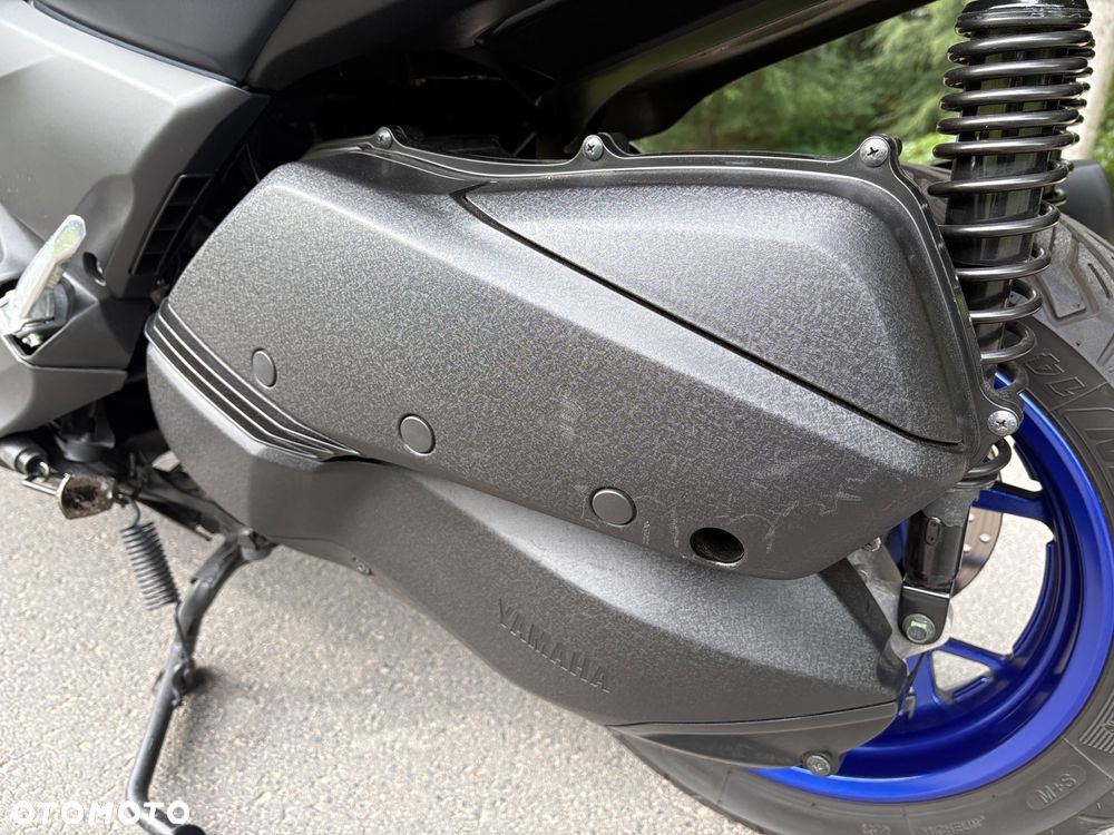 Yamaha X-max - 22