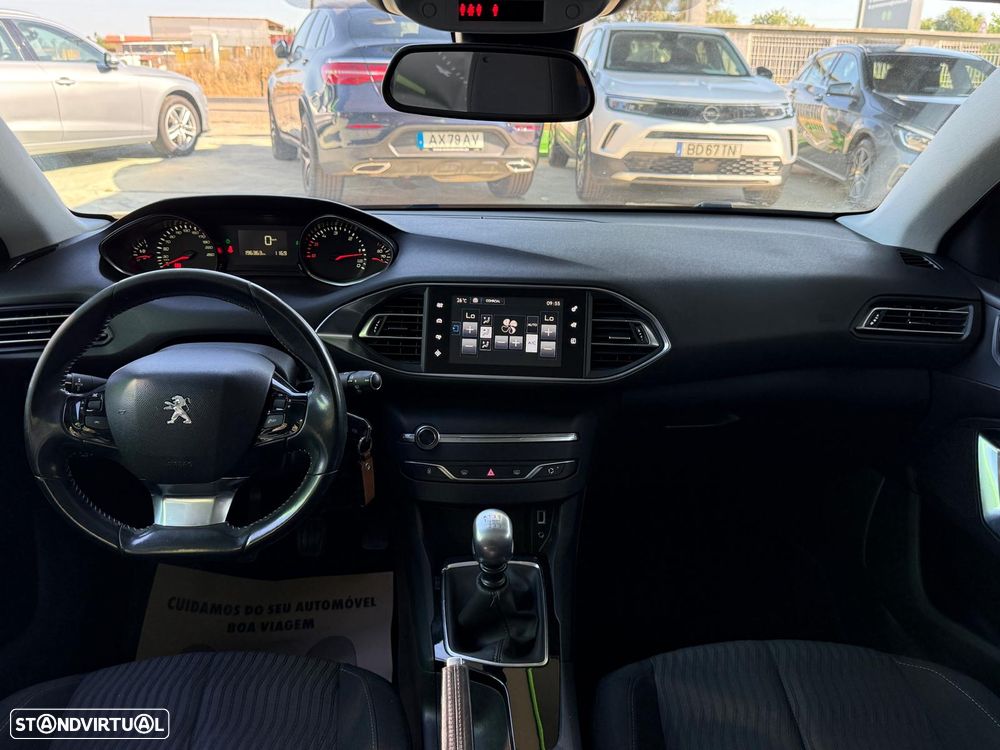 Peugeot 308 SW BlueHDi 120 Stop & Start Nível 2 Business-Line - 18