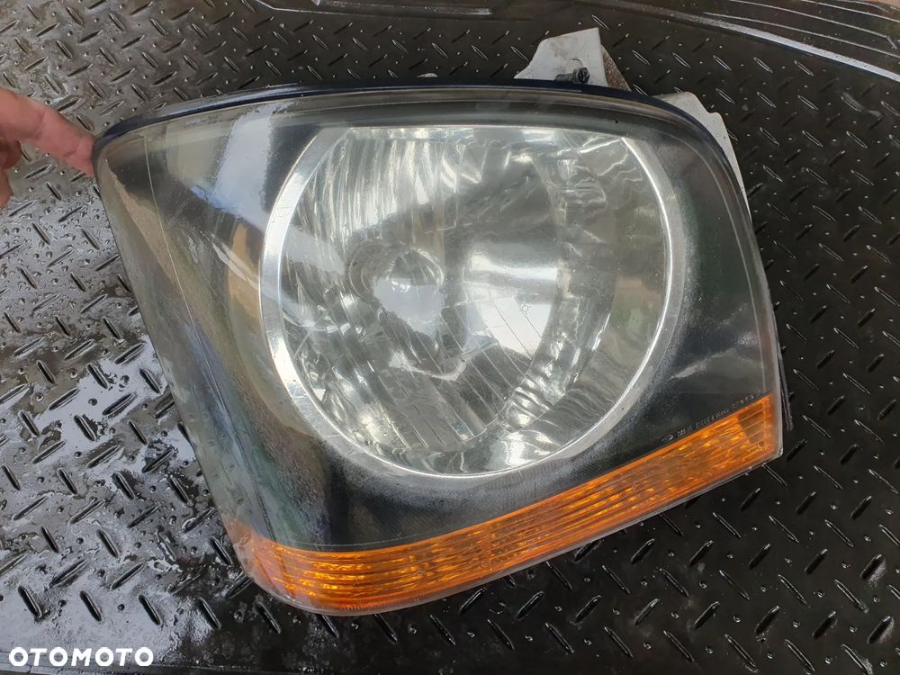 KIA BONGO K2500 K2700 LIFT REFLEKTOR LAMPA PRAWY PRZÓD PRAWA PRZEDNIA 0K6B0-51020R - 2